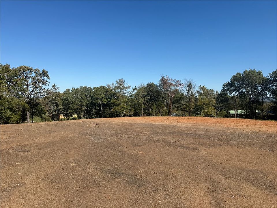 2nd image of Applehill Rd
