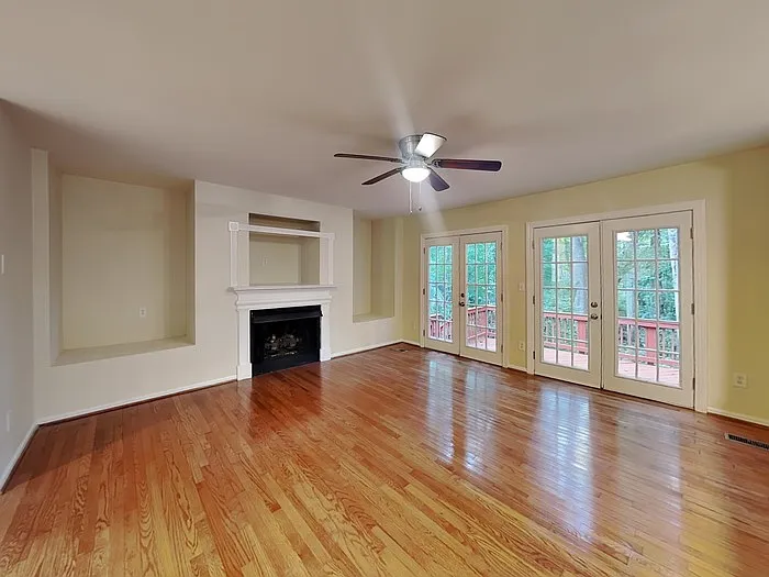 6265 Branch Hill Cir — Photo 3