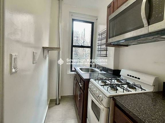 4th image of 567 Fort Washington Ave APT 5D