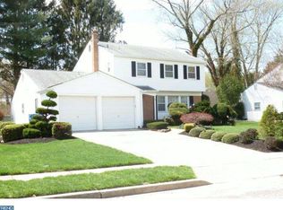 6 Coventry Ct, Cherry Hill, NJ 08002