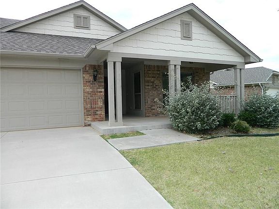 3rd image of 3504 Frederick Dr
