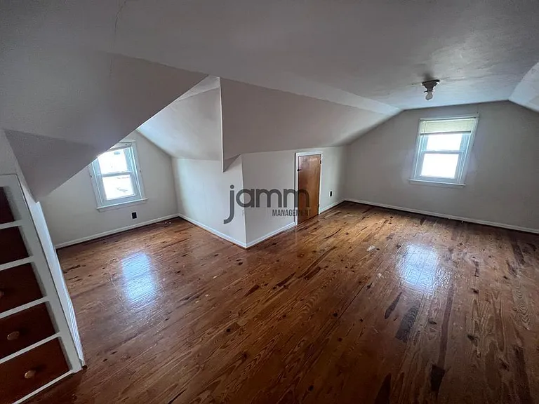 6227 Traymore Ave — Photo 11