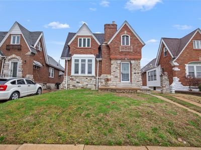 1545 Grape Ave, Saint Louis, MO, 63147
