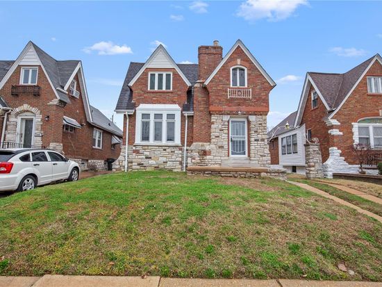 1545 Grape Ave, Saint Louis, MO 63147