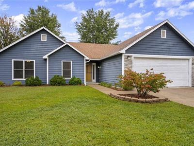 2412 Stowe Dr, Lawrence, KS, 66049