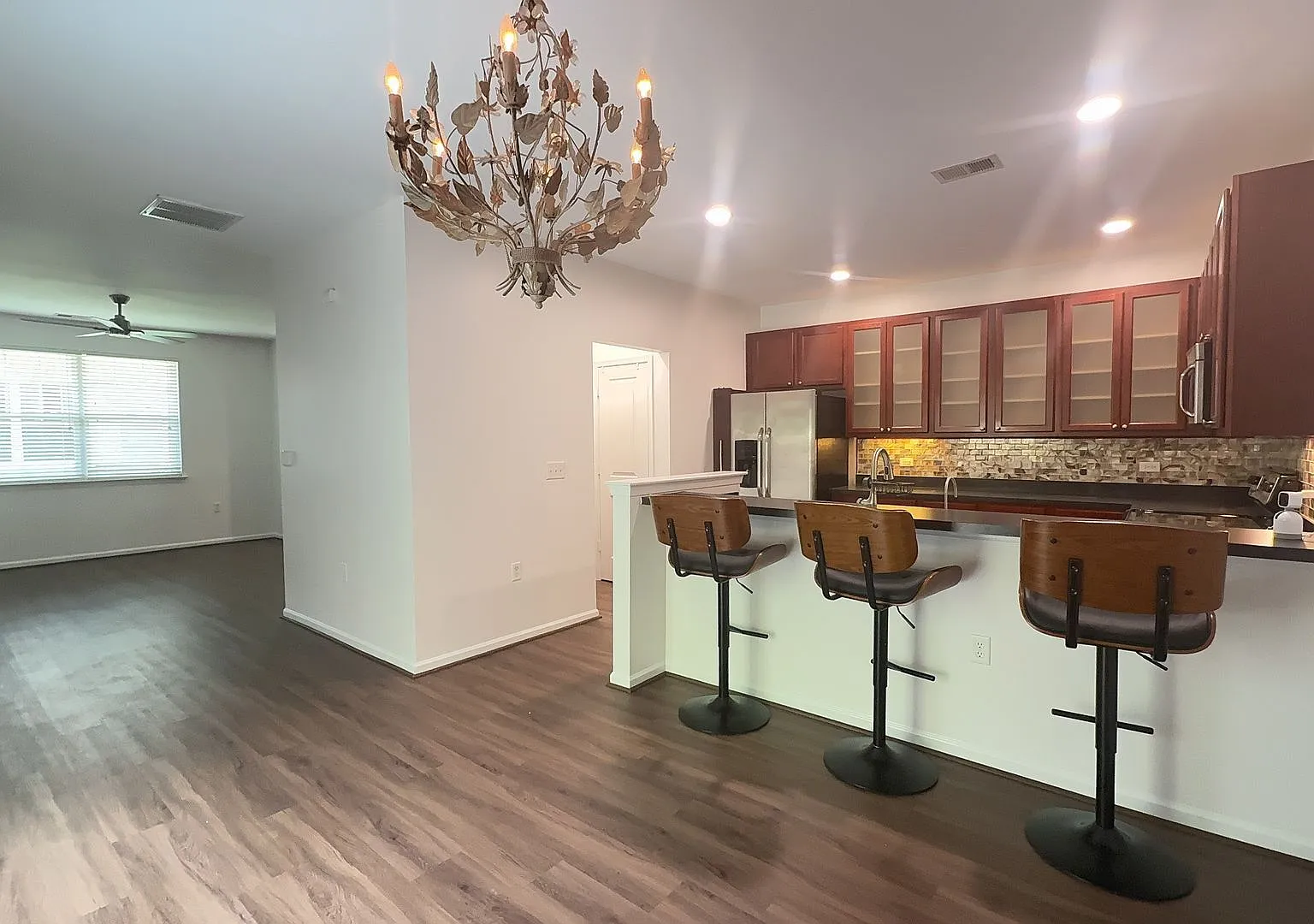 Recently Renovated 3-Bedroom Condo in The Grove at the Arboretum — Photo 4