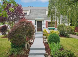 3031 SE 76th Ave, Portland, OR 97206