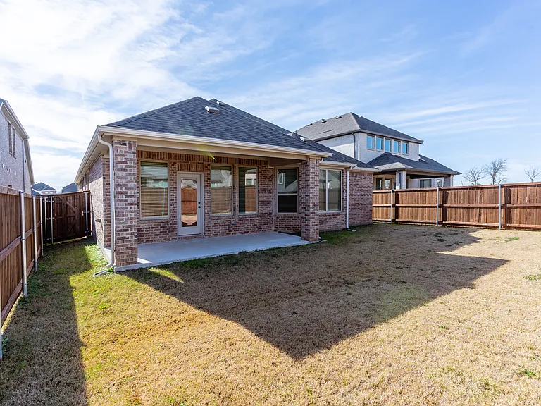 5200 Woodway Dr — Photo 22