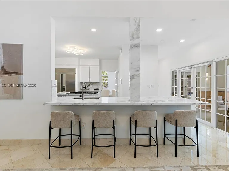 145 W Sunrise Ave — Photo 10