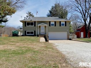 13320 N Wayne Rd, Chillicothe, IL 61523