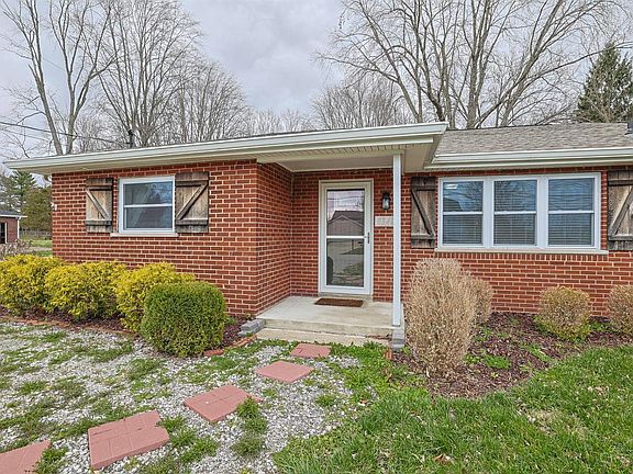 4th image of 8340 Maineville Rd