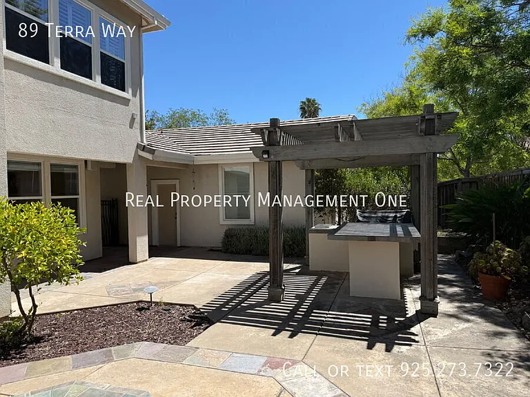 89 Terra Way — Photo 42