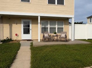 19 Lamont Ct, Sicklerville, NJ 08081