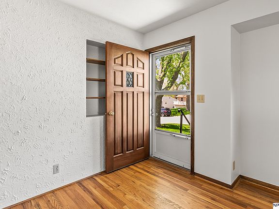3rd image of 3301 S 122nd St