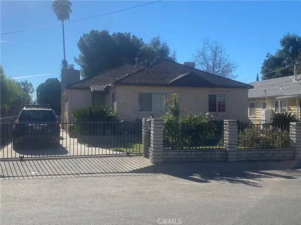 1357 Hillside Dr, San Bernardino, CA 92404