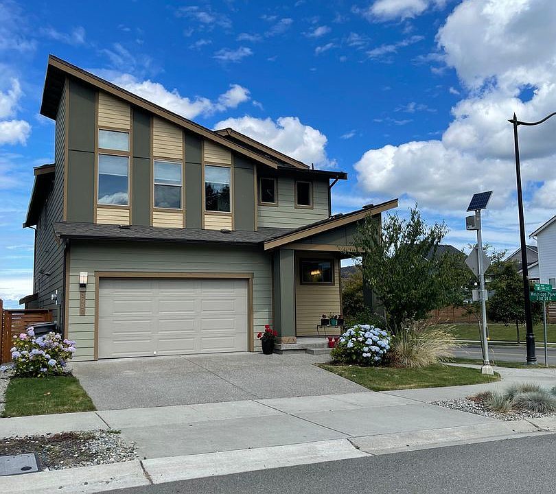 1st image of 3000 83rd Avenue Ct E