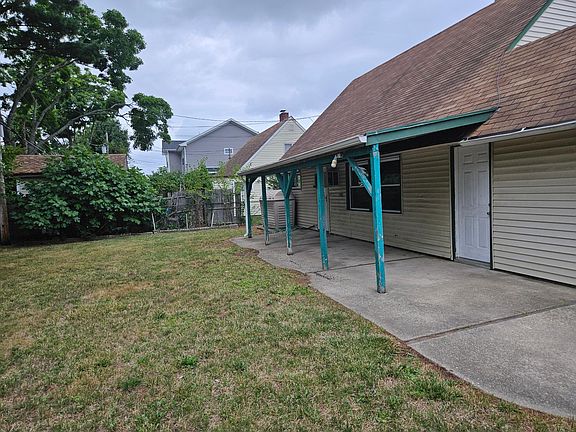 3rd image of 24 Belfry Ln