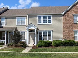 1825 Havens Dr, Woodstock, IL 60098