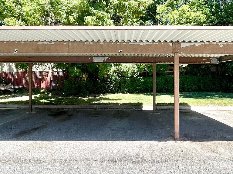 222 N Pingree Ave — Photo 32