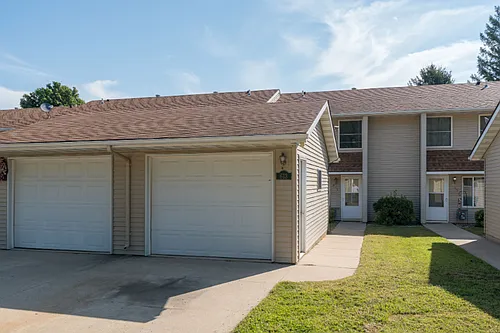 619 Burton Ln Photo 1