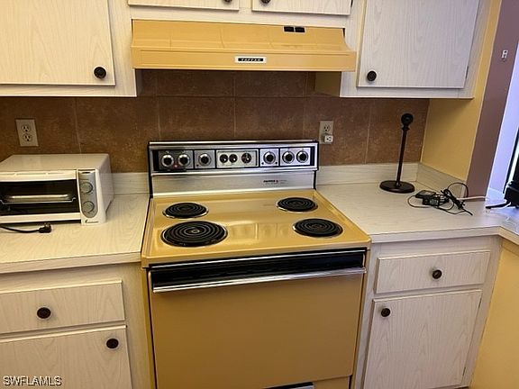 4th image of 123 Gledhill Ct