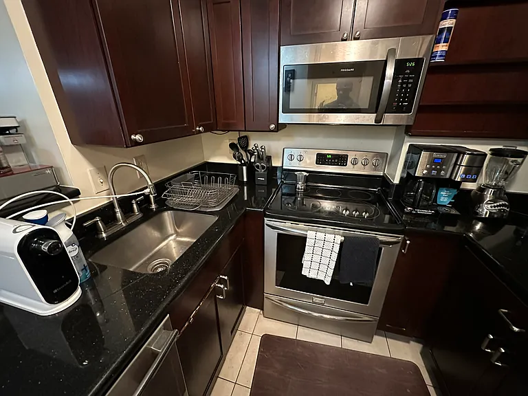 1230 23rd St NW #612 — Photo 12