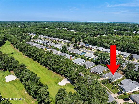 5th image of 14 Ashford Drive