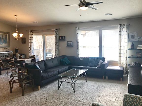 Dining & Family Room