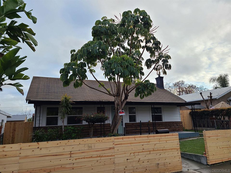 1st image of 3875 Superba St