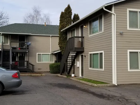 518 W Oregon Ave APT 10, Creswell, OR 97426