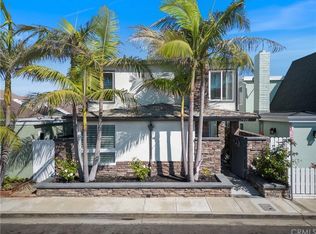 218 Walnut St, Newport Beach, CA 92663