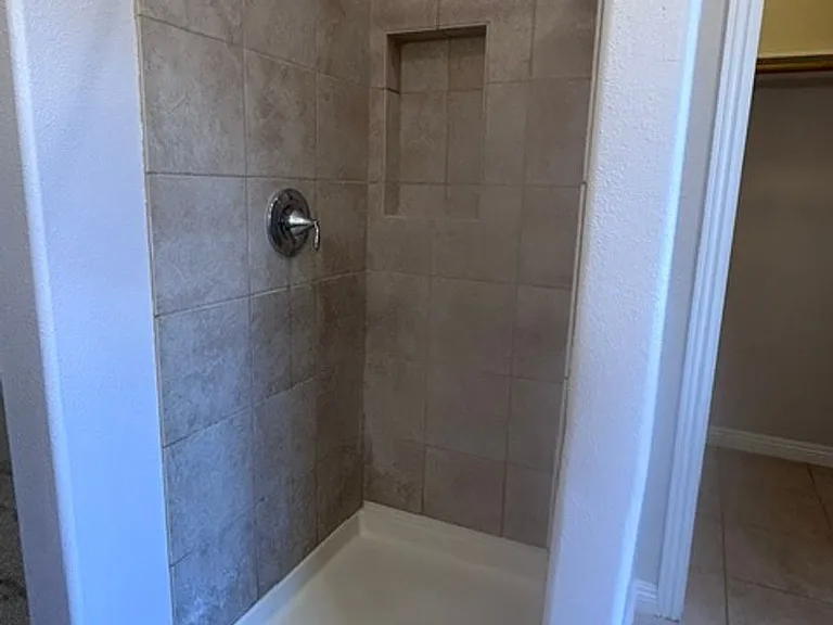 452 E Sunset Rd — Photo 21