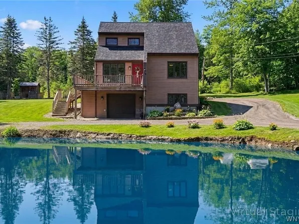 130 Taylor Hts, Holland, NY 14080