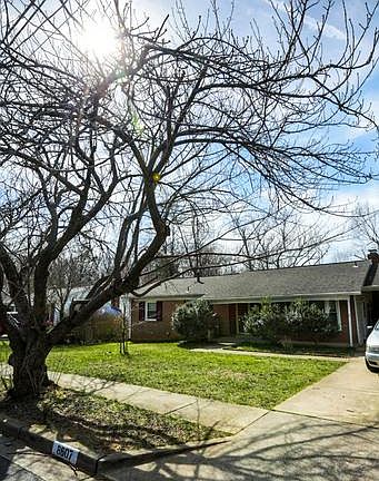 2nd image of 8607 Dora Ct