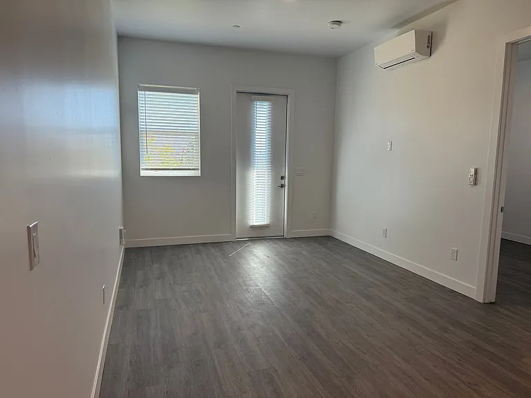 455 Lofts — Photo 26