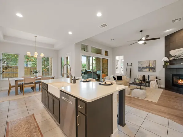 2433 Carretera Dr, Leander, TX 78641