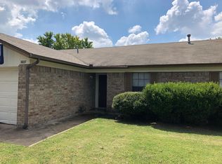 5809 Sea Breeze Ln, Fort Worth, TX 76135