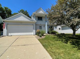 1485 Northbrook Dr, Ann Arbor, MI