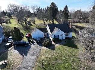 37 Telephone Rd, West Henrietta, NY 14586