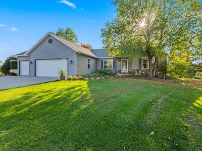 W381N8381 Rolling River COURT, Oconomowoc, WI, 53066