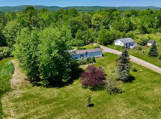 8 Country Lane, Saint Albans, ME 04971