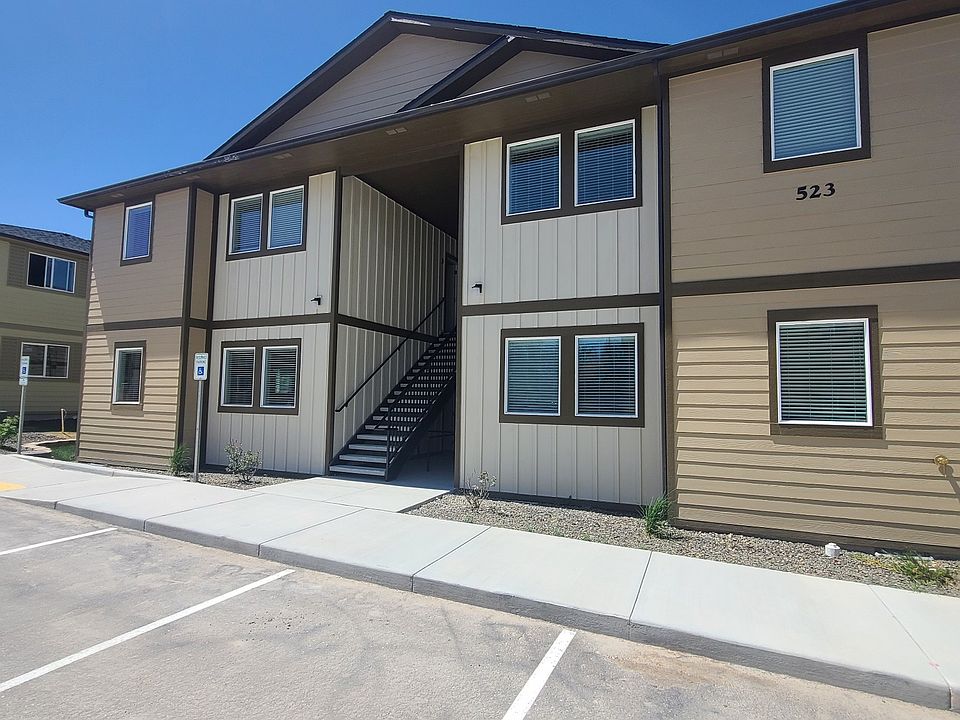 1st image of 513 Borah Ave W #2