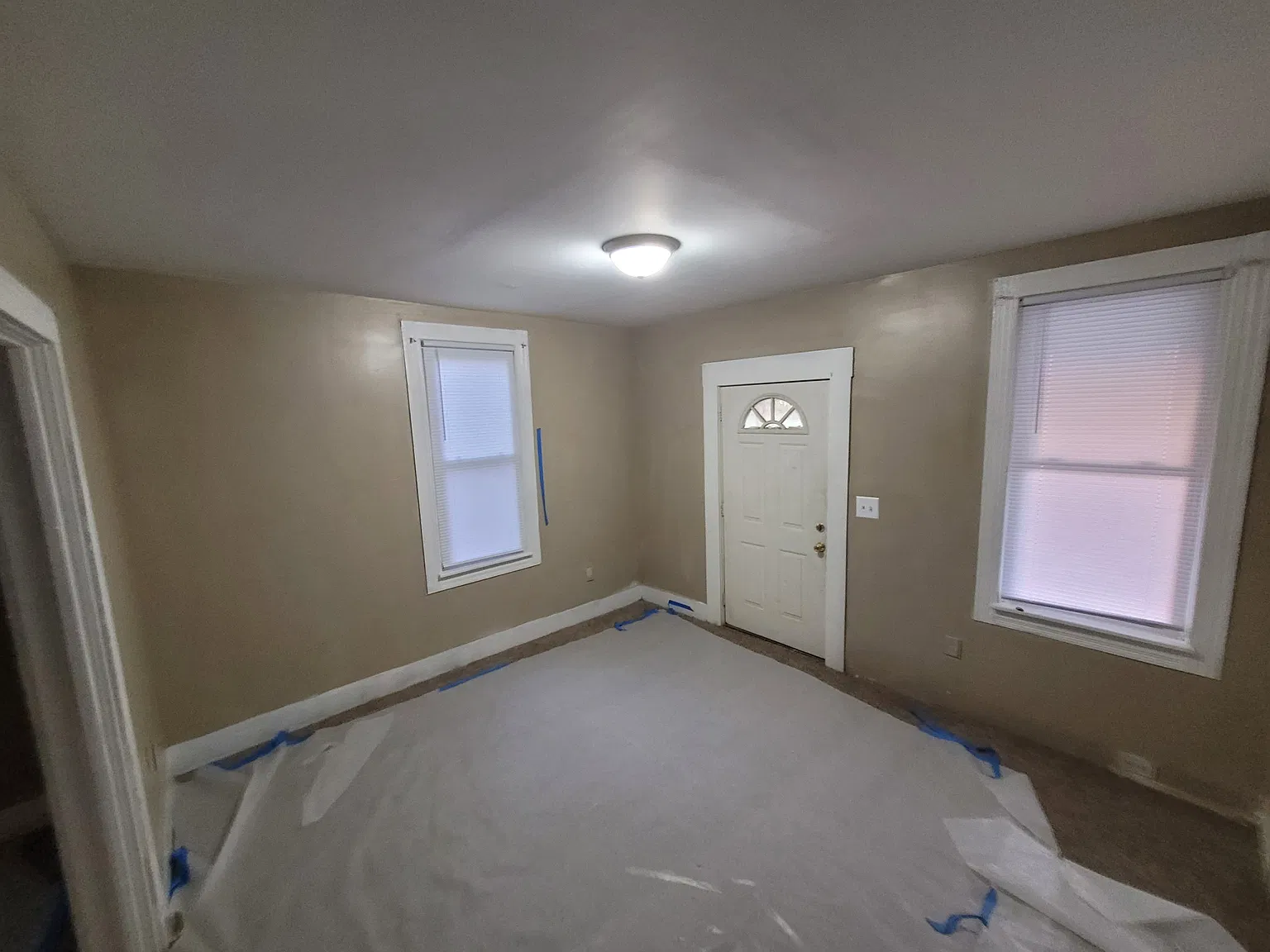 2 bed, 1000 sqft, $1,050 — Photo 1