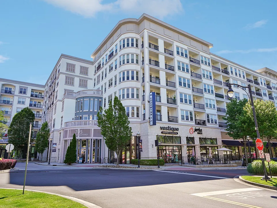 The GoodWynn at Town Brookhaven by ARIUM