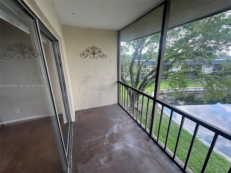 7910 Colony Cir N #304 — Photo 23
