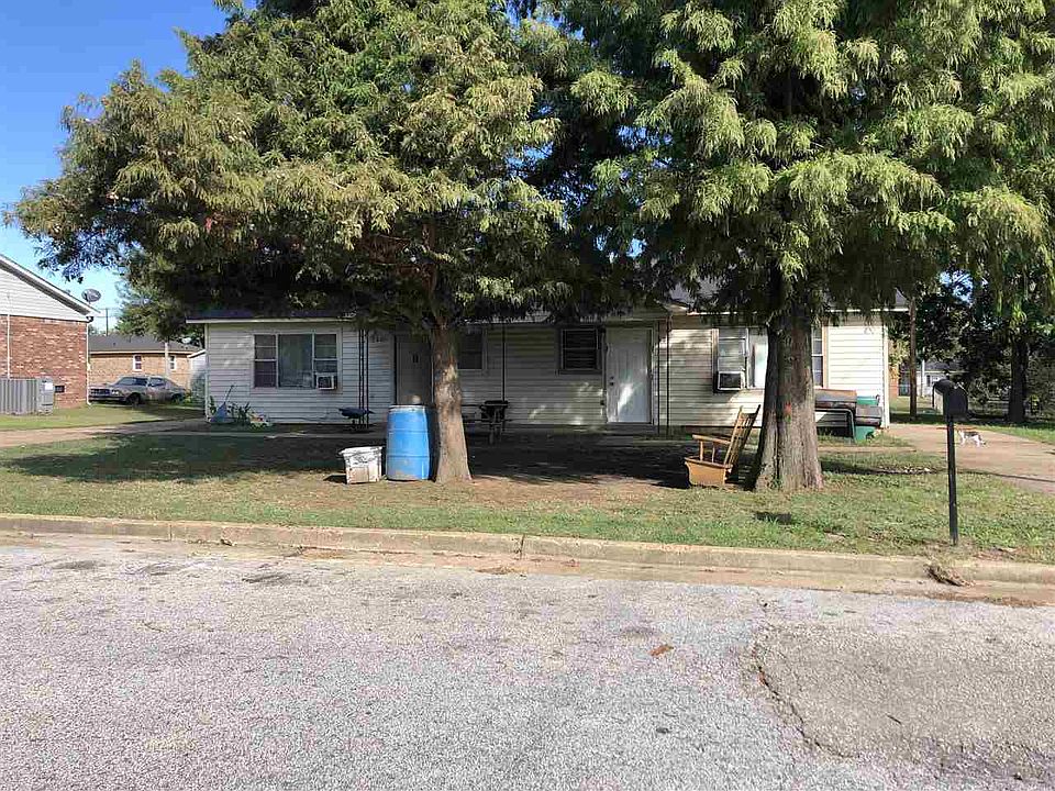 2nd image of 470-480 Dianne Dr
