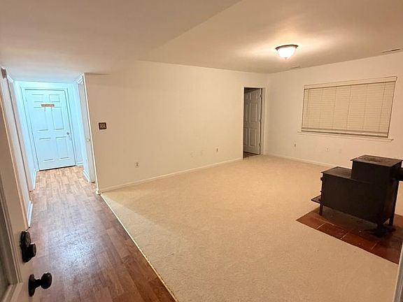 5th image of 420 Park Ter #3