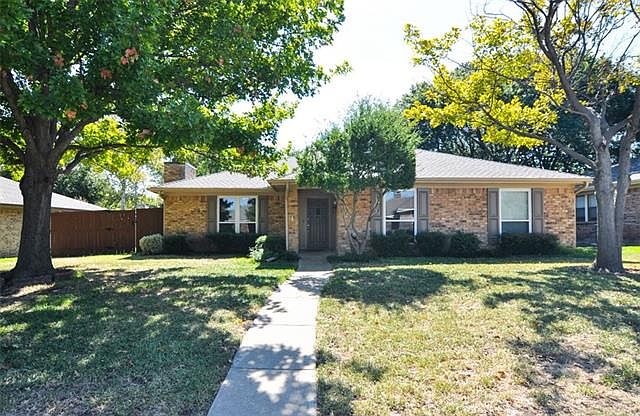 1st image of 3216 Topaz Way