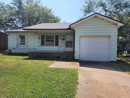 519 E Anna St Photo 1