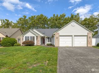 16320 SE 16th St, Vancouver, WA 98683